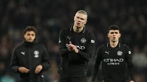 首发出战圣保利！诺伊尔追平伊梅尔并列德甲门将出场榜次席