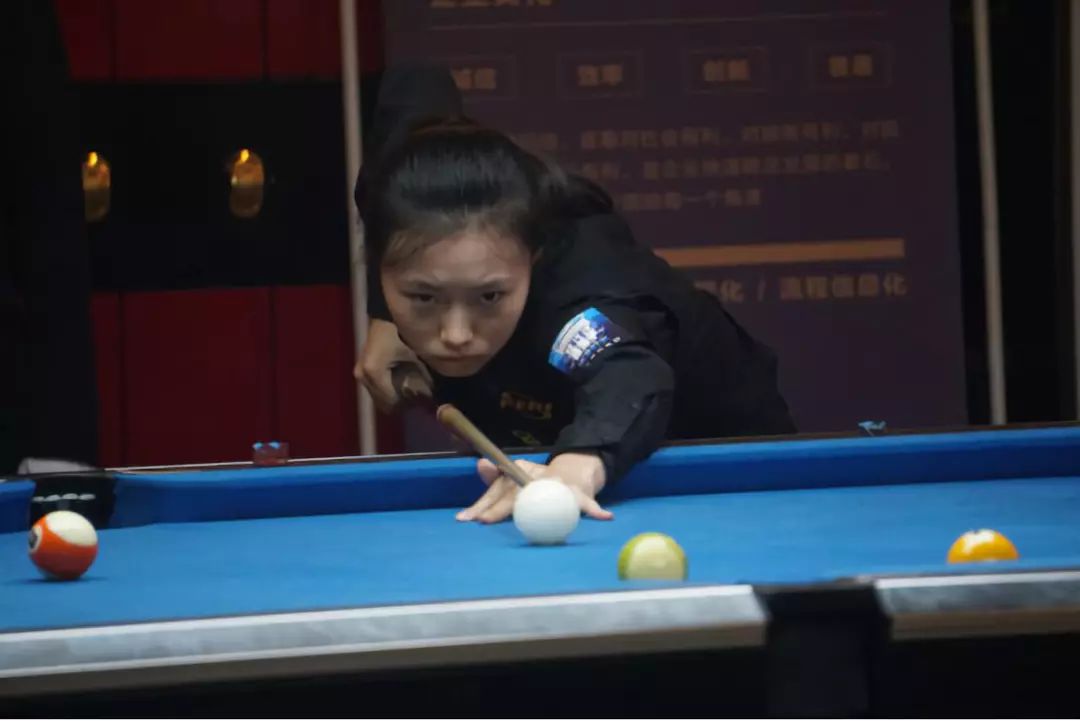 但足球毕竟 但足球毕竟