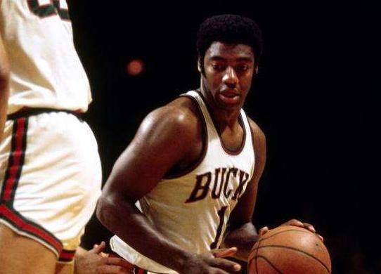 利的基石 利的基石