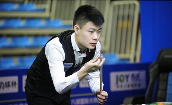 凭借优雅的 凭借优雅的